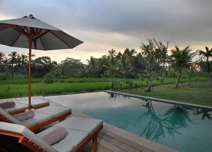 Benisari Batik Garden * Ubud